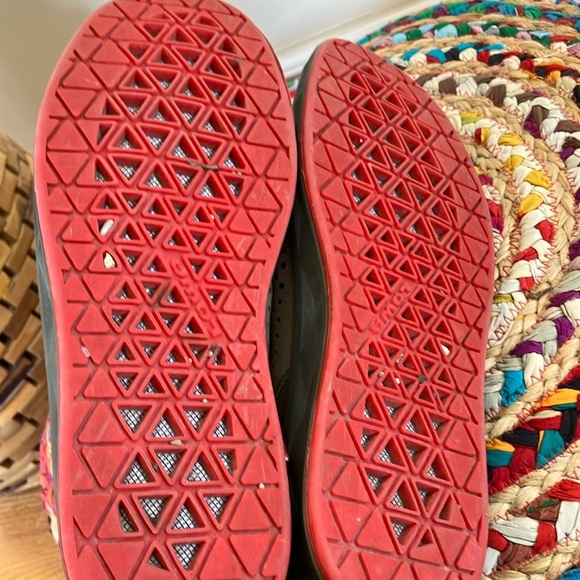 Lowa Gore-Tex Leather Taupe Gray and Red Shoes - Picture 7 of 7